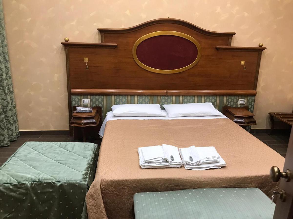 Bed and Breakfast La Casa Di Romi Katania Zewnętrze zdjęcie